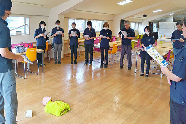 緊急時に備えた職場環境の様子